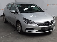Personenauto, opel, astra - afbeelding 23 van  46