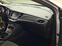 Personenauto, opel, astra - afbeelding 36 van  46