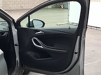 Personenauto, opel, astra - afbeelding 39 van  46