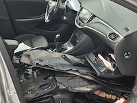 Personenauto, opel, astra - afbeelding 11 van  26