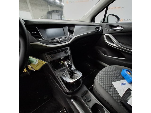 Personenauto, opel, astra - afbeelding 20 van  49