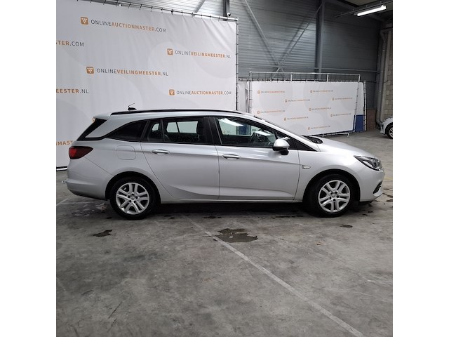 Personenauto, opel, astra - afbeelding 34 van  49