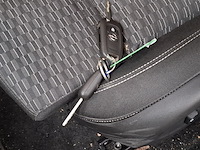 Personenauto, opel, astra - afbeelding 13 van  51