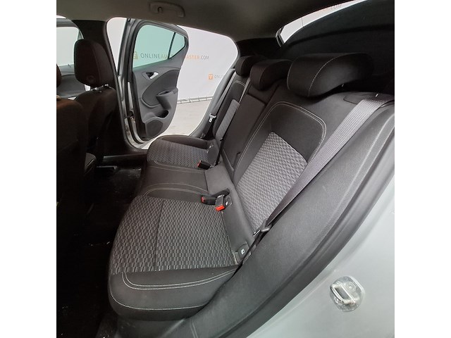 Personenauto, opel, astra - afbeelding 22 van  51