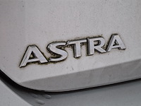 Personenauto, opel, astra - afbeelding 42 van  51