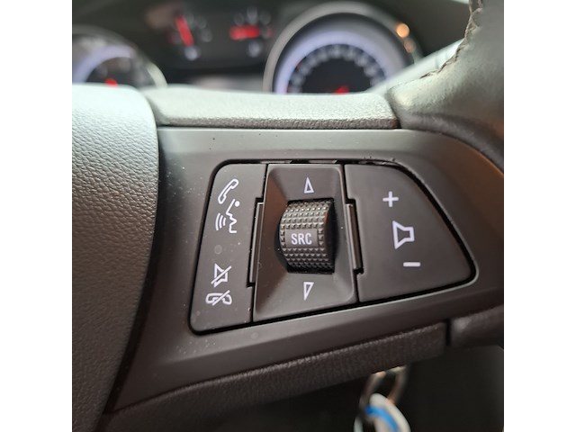 Personenauto, opel, astra - afbeelding 9 van  39