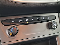 Personenauto, opel, astra - afbeelding 17 van  39