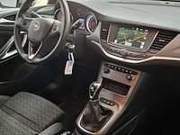 Personenauto, opel, astra - afbeelding 21 van  39