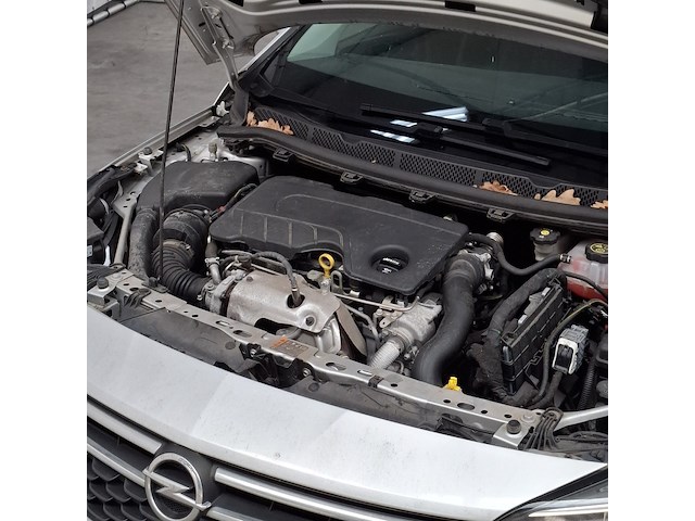 Personenauto, opel, astra - afbeelding 29 van  39