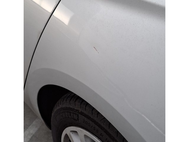 Personenauto, opel, astra - afbeelding 31 van  39