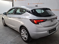 Personenauto, opel, astra - afbeelding 36 van  39