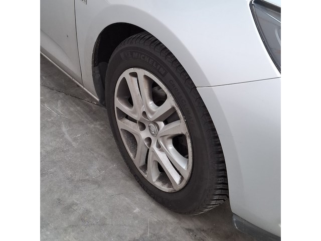 Personenauto, opel, astra - afbeelding 39 van  39