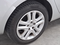 Personenauto, opel, astra - afbeelding 2 van  47