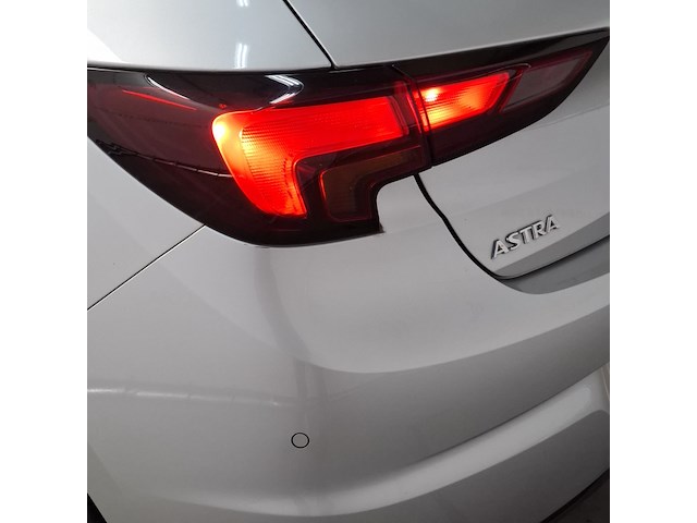 Personenauto, opel, astra - afbeelding 4 van  47