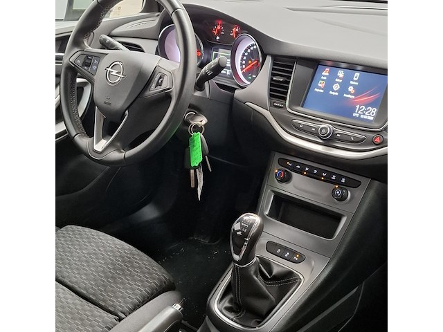 Personenauto, opel, astra - afbeelding 28 van  47
