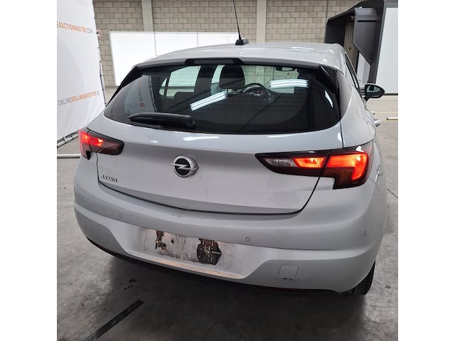 Personenauto, opel, astra - afbeelding 43 van  47