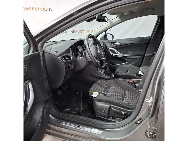 Personenauto, opel, astra - afbeelding 18 van  53