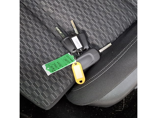 Personenauto, opel, astra - afbeelding 19 van  53