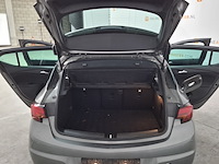 Personenauto, opel, astra - afbeelding 30 van  53
