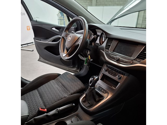 Personenauto, opel, astra - afbeelding 35 van  53