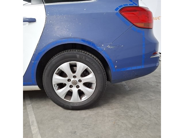 Personenauto, opel, astra - afbeelding 6 van  57