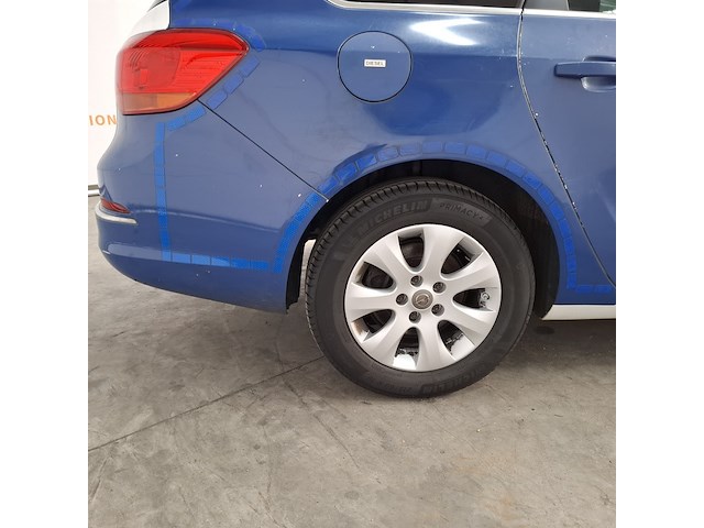 Personenauto, opel, astra - afbeelding 9 van  57