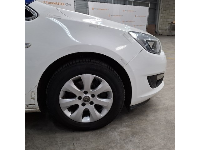 Personenauto, opel, astra - afbeelding 11 van  57