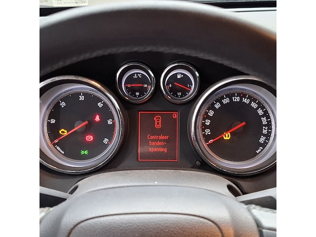 Personenauto, opel, astra - afbeelding 22 van  57