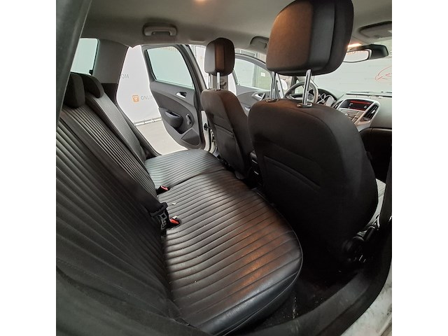 Personenauto, opel, astra - afbeelding 35 van  57