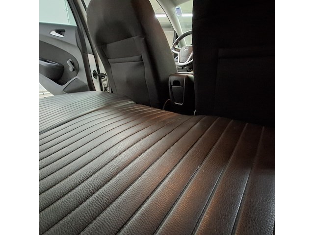 Personenauto, opel, astra - afbeelding 36 van  57