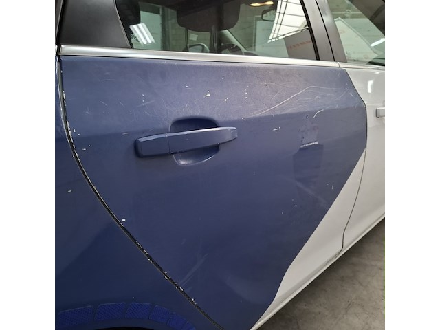 Personenauto, opel, astra - afbeelding 45 van  57