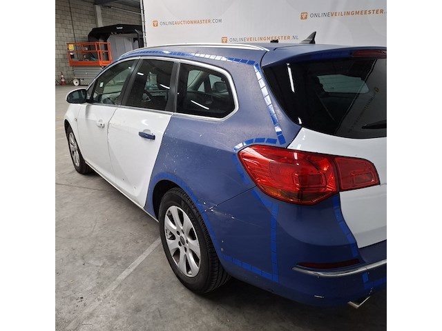 Personenauto, opel, astra - afbeelding 56 van  57