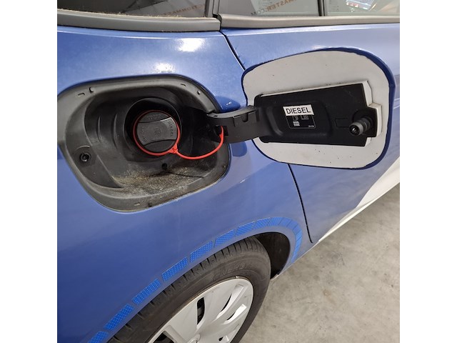 Personenauto, opel, astra - afbeelding 38 van  55