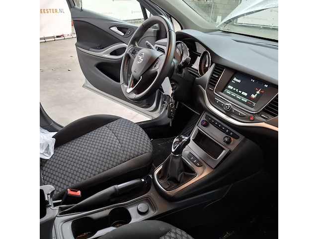 Personenauto, opel, astra - afbeelding 31 van  49