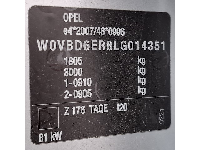 Personenauto, opel, astra - afbeelding 36 van  49