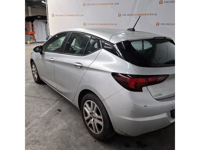 Personenauto, opel, astra - afbeelding 48 van  49