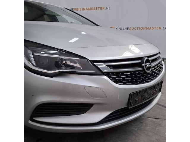 Personenauto, opel, astra - afbeelding 16 van  59