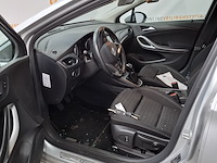 Personenauto, opel, astra - afbeelding 17 van  59