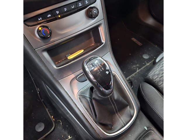 Personenauto, opel, astra - afbeelding 25 van  59