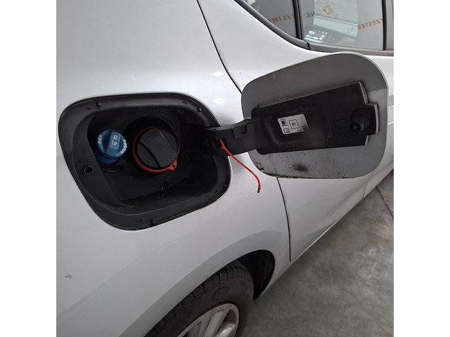 Personenauto, opel, astra - afbeelding 37 van  59