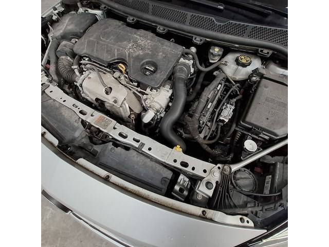 Personenauto, opel, astra - afbeelding 46 van  59