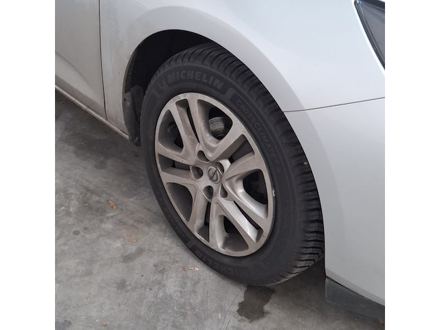 Personenauto, opel, astra - afbeelding 2 van  48