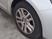 Personenauto, opel, astra - afbeelding 2 van  48