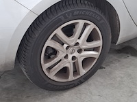 Personenauto, opel, astra - afbeelding 3 van  48