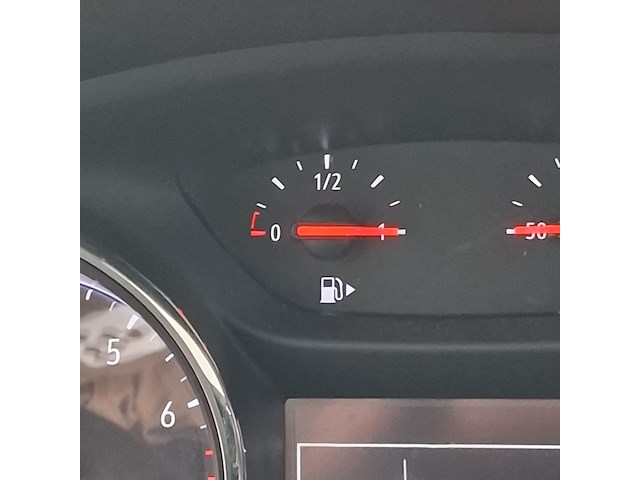 Personenauto, opel, astra - afbeelding 13 van  48