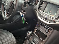 Personenauto, opel, astra - afbeelding 32 van  48