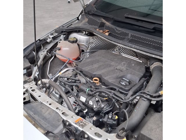 Personenauto, opel, astra - afbeelding 36 van  48