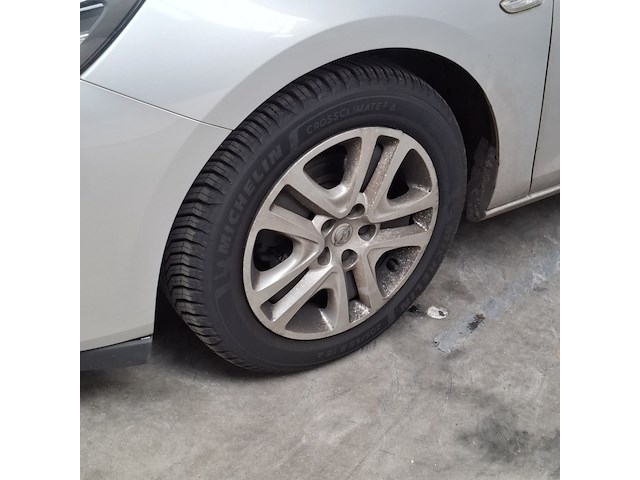 Personenauto, opel, astra - afbeelding 48 van  48