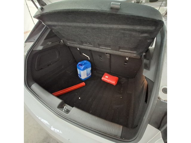 Personenauto, opel, astra - afbeelding 37 van  114