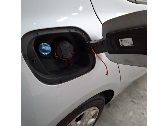 Personenauto, opel, astra - afbeelding 41 van  114